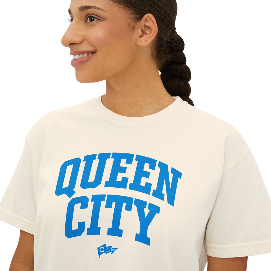 Women’s SportCLT Oversized Queen City Cropped T-Shirt